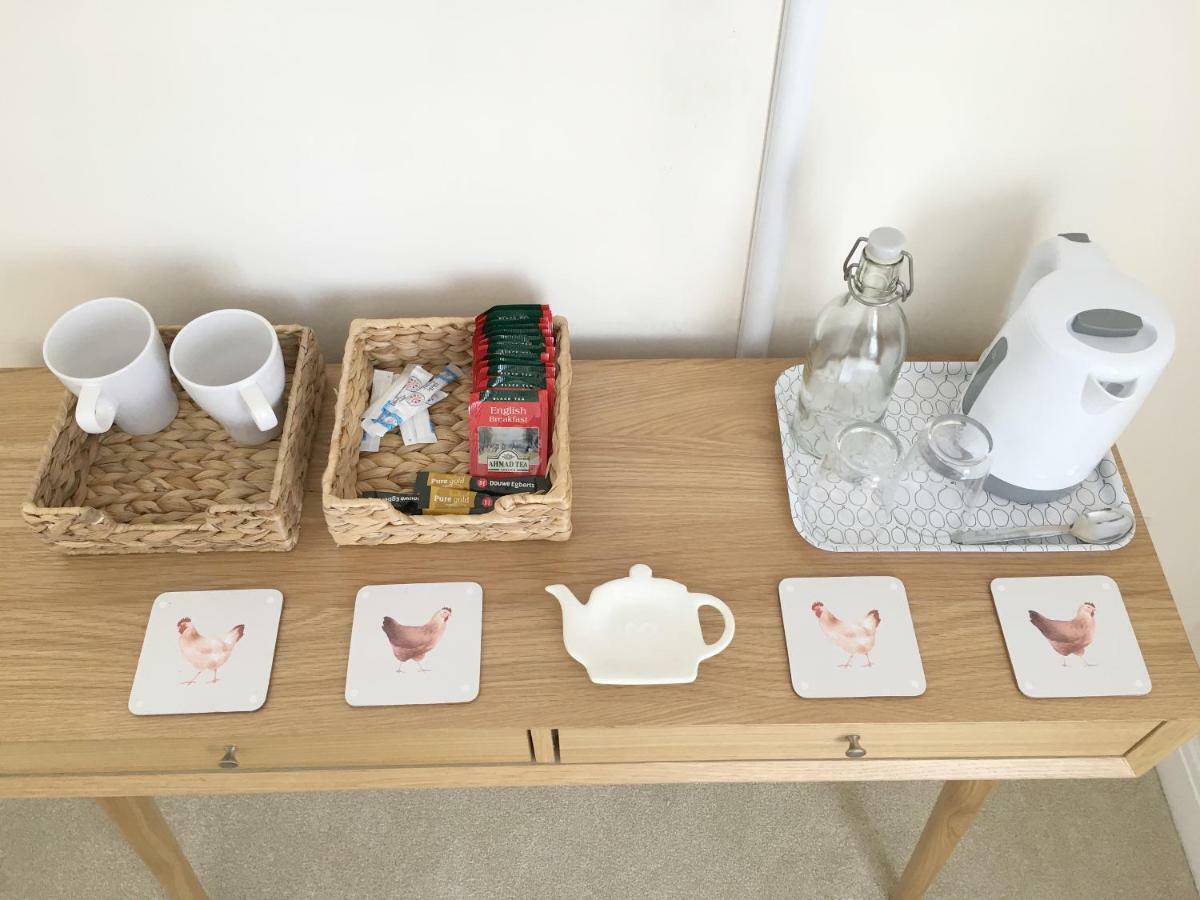 1 Ashford Road Guesthouse Redhill  Екстер'єр фото